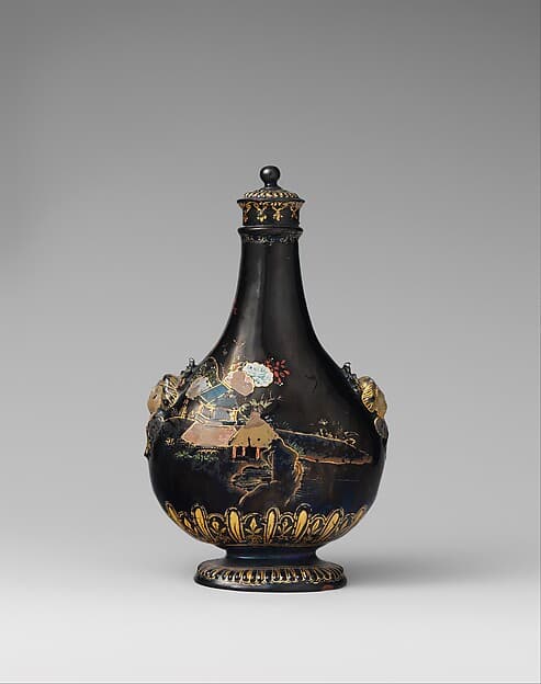 Pilgrim bottle with cover, by Meissen Manufactory