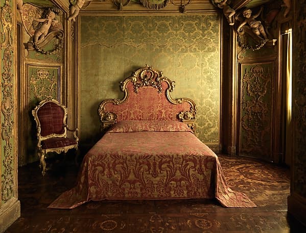Bedroom from the Sagredo Palace, by Abbondio Stazio