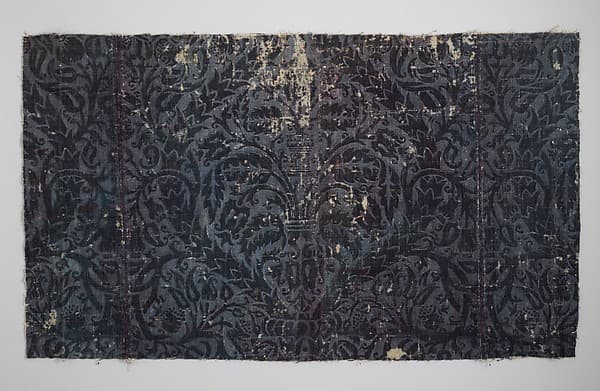 Fragment with Sempervivum tectorum motif
