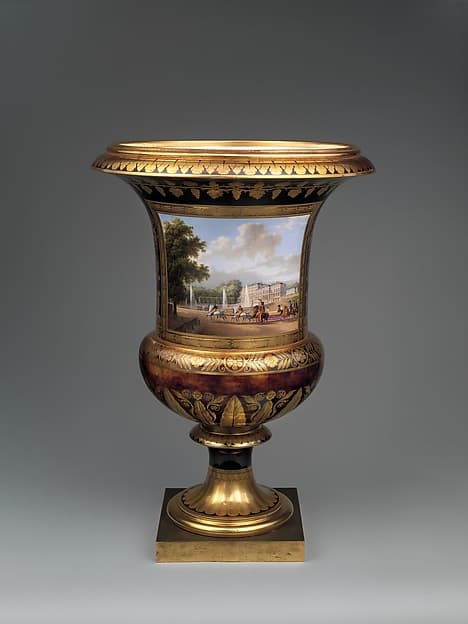 Medici vase with a scene of the château at Saint-Cloud (one of a pair), by Sèvres Manufactory