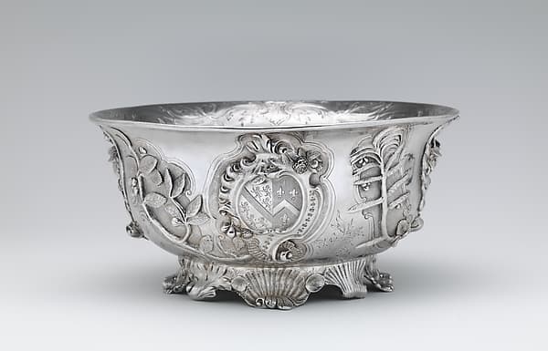 Bowl, by Paul de Lamerie