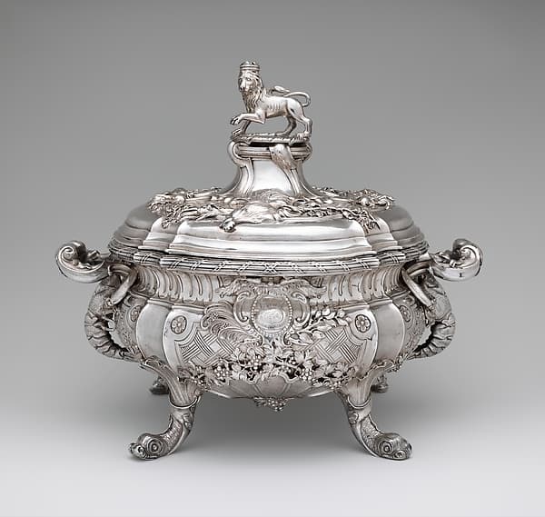 Tureen, by Paul de Lamerie