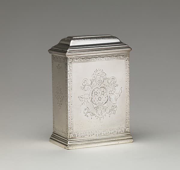 Tea caddy (one of a pair), by Augustin Courtauld