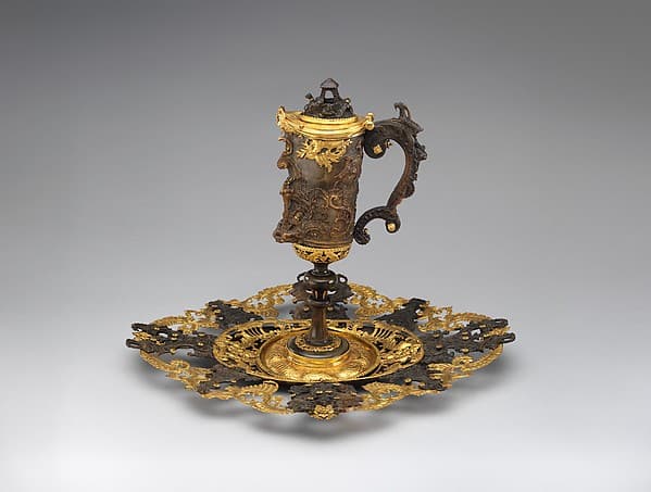 Ewer and stand (présentoir), by Martin Gizl