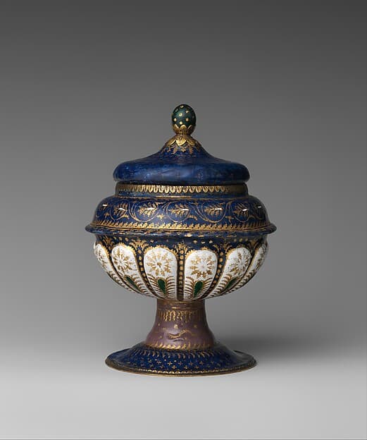 Cup with cover