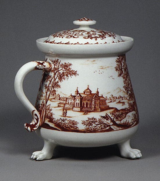 Broth bowl with cover, by Meissen Manufactory