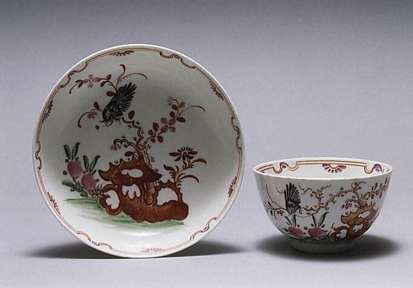 Teabowl and saucer, by Lowestoft