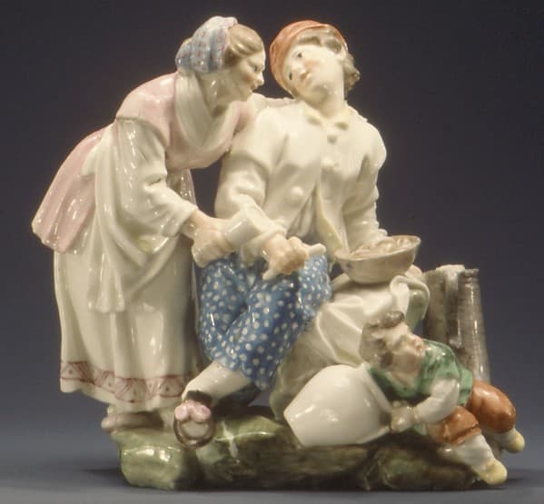 Couple with Child, by Real Fabrica de Buen Retiro