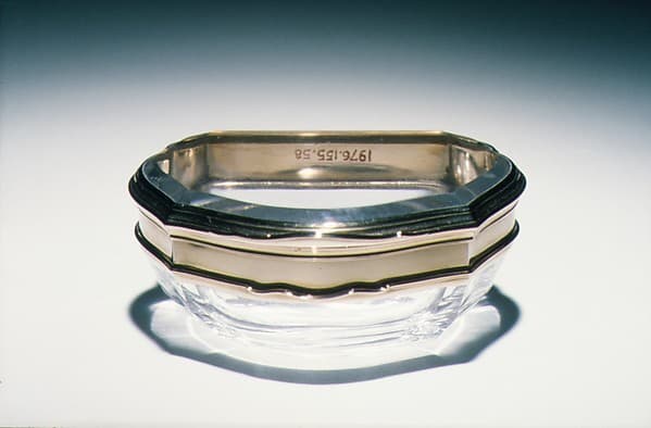 Snuffbox (part of a set), by Noël Hardivillers