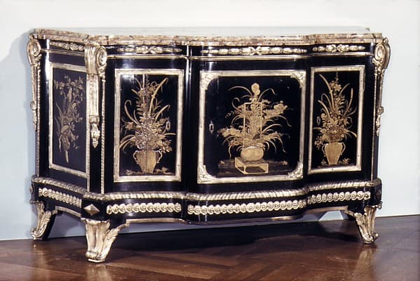 Commode, by Bernard III van Risamburgh