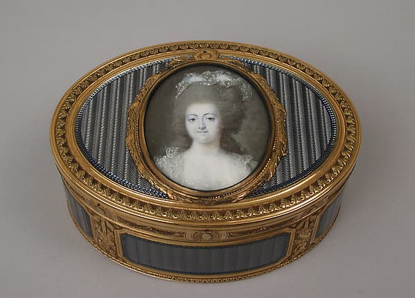Snuffbox with portrait of a woman, by Joseph Etienne Blerzy