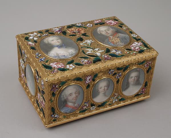 Double snuffbox, by Jean Ducrollay