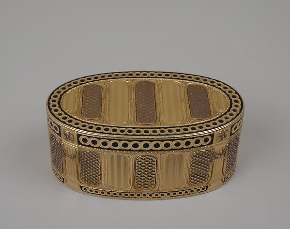 Snuffbox, by Philippe-Emanuel Garbe