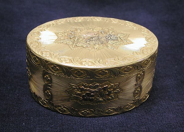 Snuffbox, by Jean Frémin