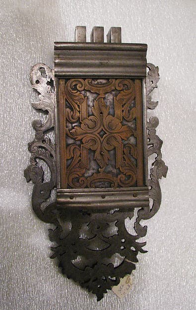 Rim lock box
