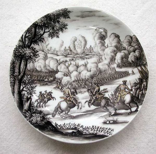 Saucer, by Meissen Manufactory