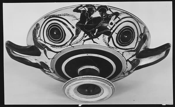 Kylix, eye-cup, by Essen Group