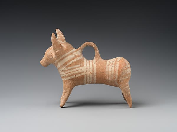 Terracotta vase in the form of a bull