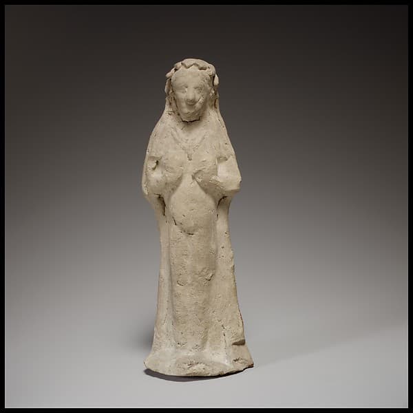 Terracotta statuette of a woman