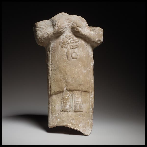 Terracotta statuette of a woman