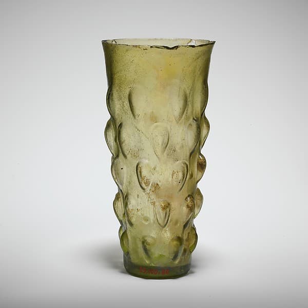 Glass beaker