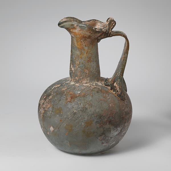 Glass jug with trefoil rim