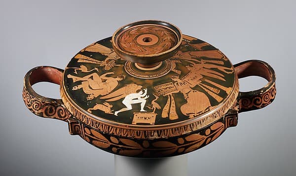 Terracotta lekanis (covered dish), by Otchët Group