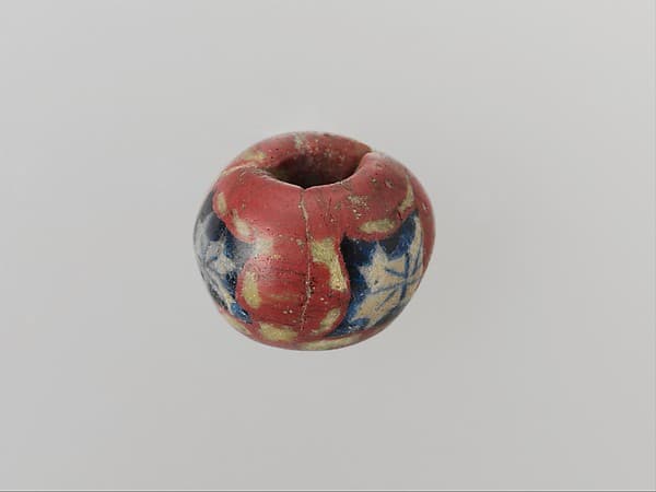 Glass mosaic bead