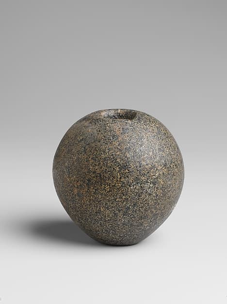 Gabbro mace head