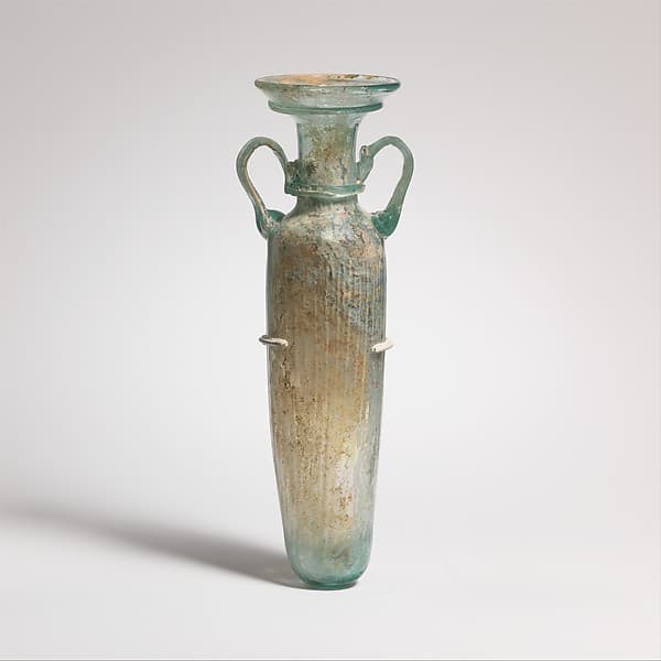 Glass bottle
