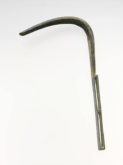 Bronze strigil