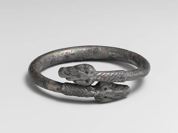 Silver bracelet in the form of a snake