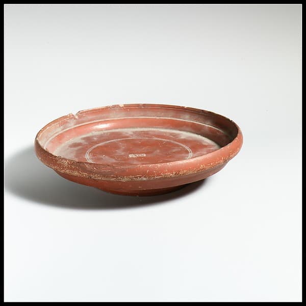 Terracotta plate, by Speratus