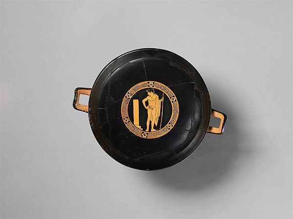 Terracotta kylix (drinking cup), by Painter of Louvre G 456