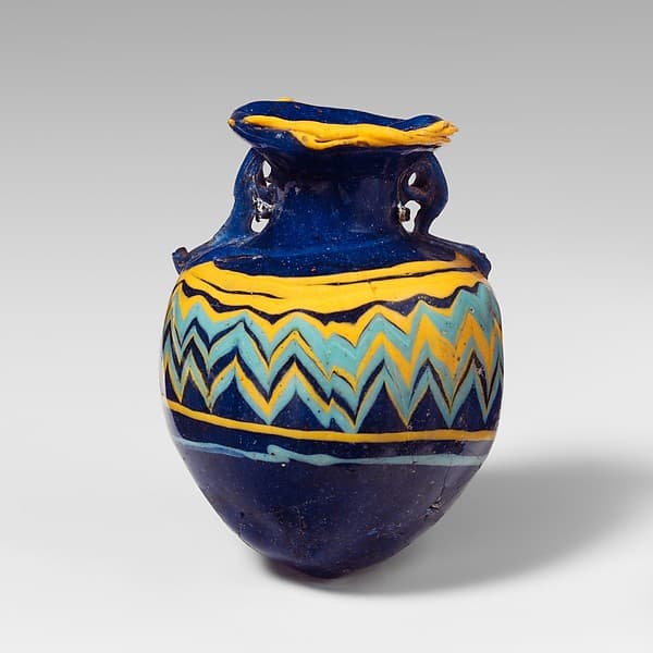 Glass aryballos (perfume bottle)