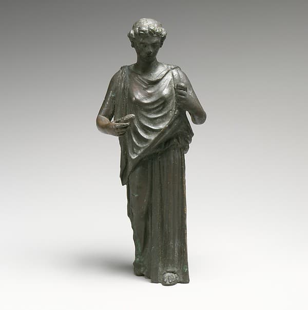 Bronze statuette of a woman, perhaps a Hesperid