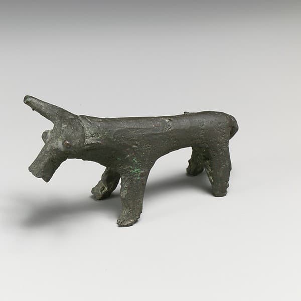 Bronze statuette of a bull