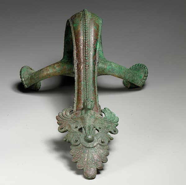 Vertical handle of a bronze hydria (water jar)