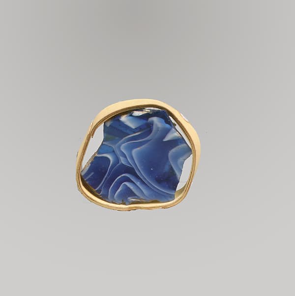 Glass mosaic ribbed bowl fragment