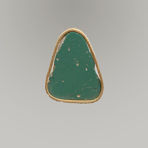 Glass monochrome inlay fragment