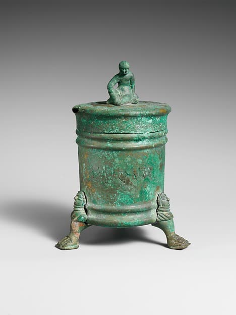 Bronze cista (toiletries box)