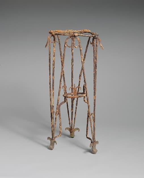 Iron tripod