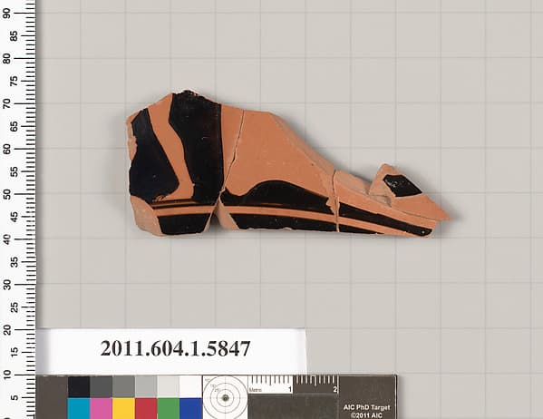 Terracotta fragment of a kylix: eye-cup (drinking cup), by Bowdoin Painter