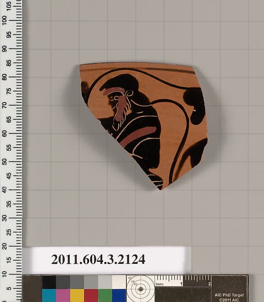Terracotta rim fragment of a kylix (drinking cup)