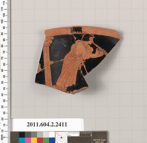 Terracotta fragment of a rhyton (vase for libations or drinking)