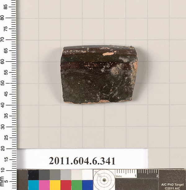 Terracotta rim fragment of a bowl
