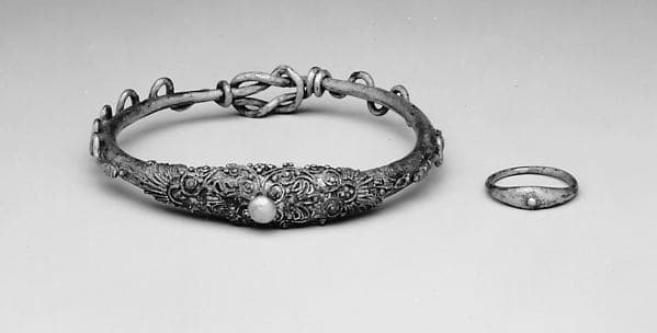 Silver bracelet