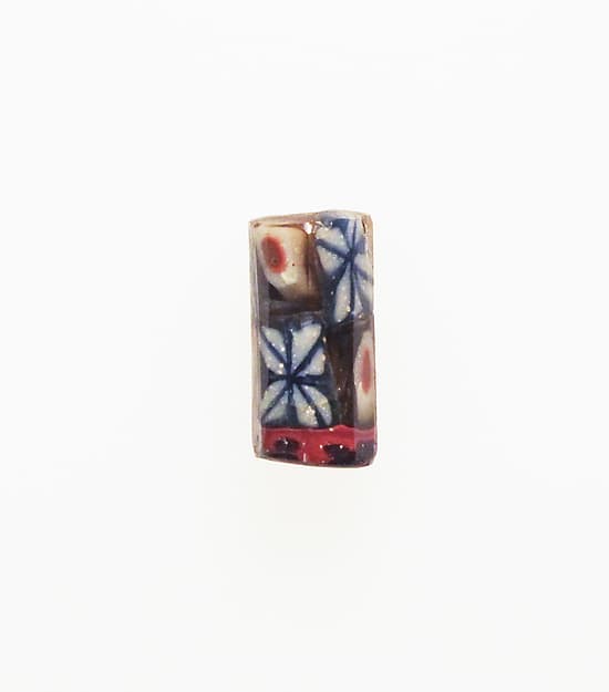 Glass mosaic bead