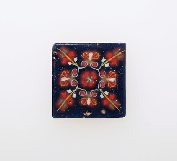 Mosaic glass inlay
