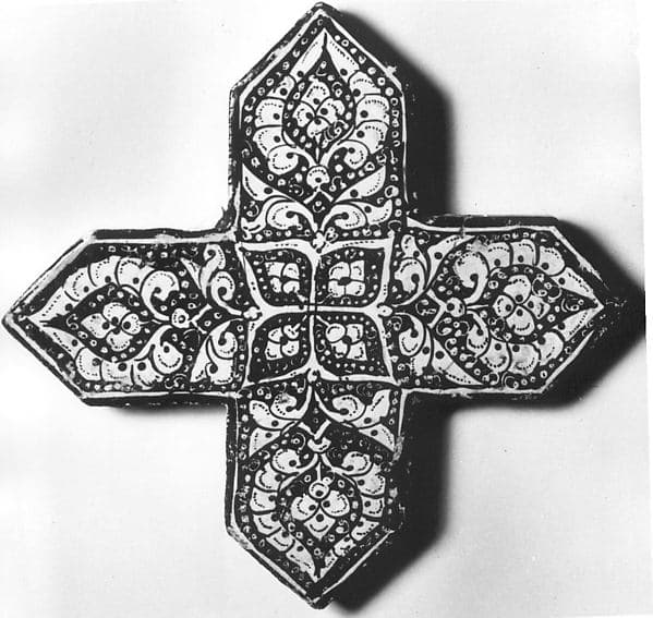 Cross-Shaped Tile